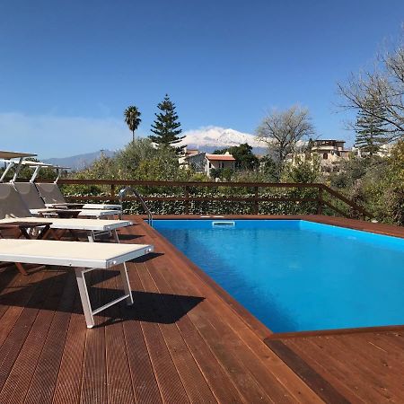 John Sea Suites Giardini Naxos Dış mekan fotoğraf