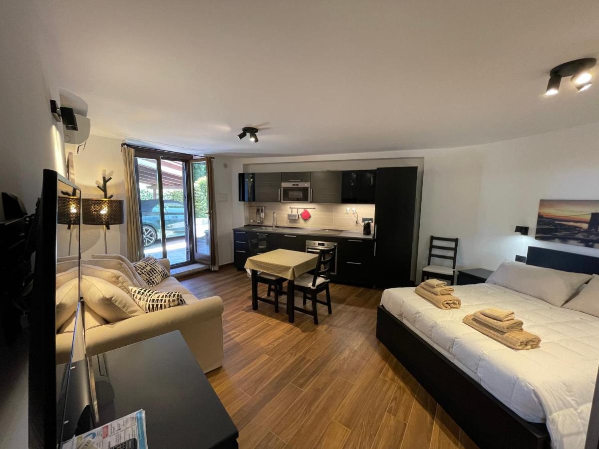 John Sea Suites Giardini Naxos Dış mekan fotoğraf