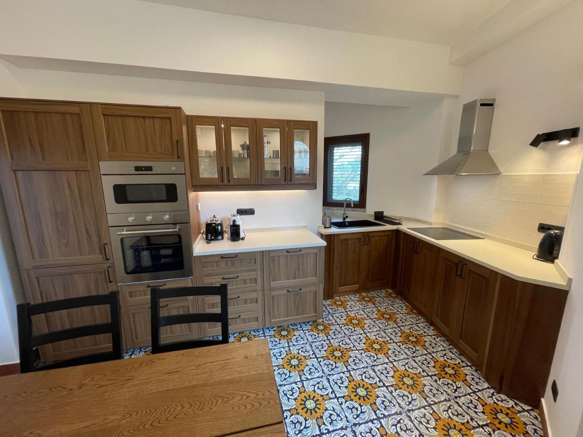 John Sea Suites Giardini Naxos Dış mekan fotoğraf