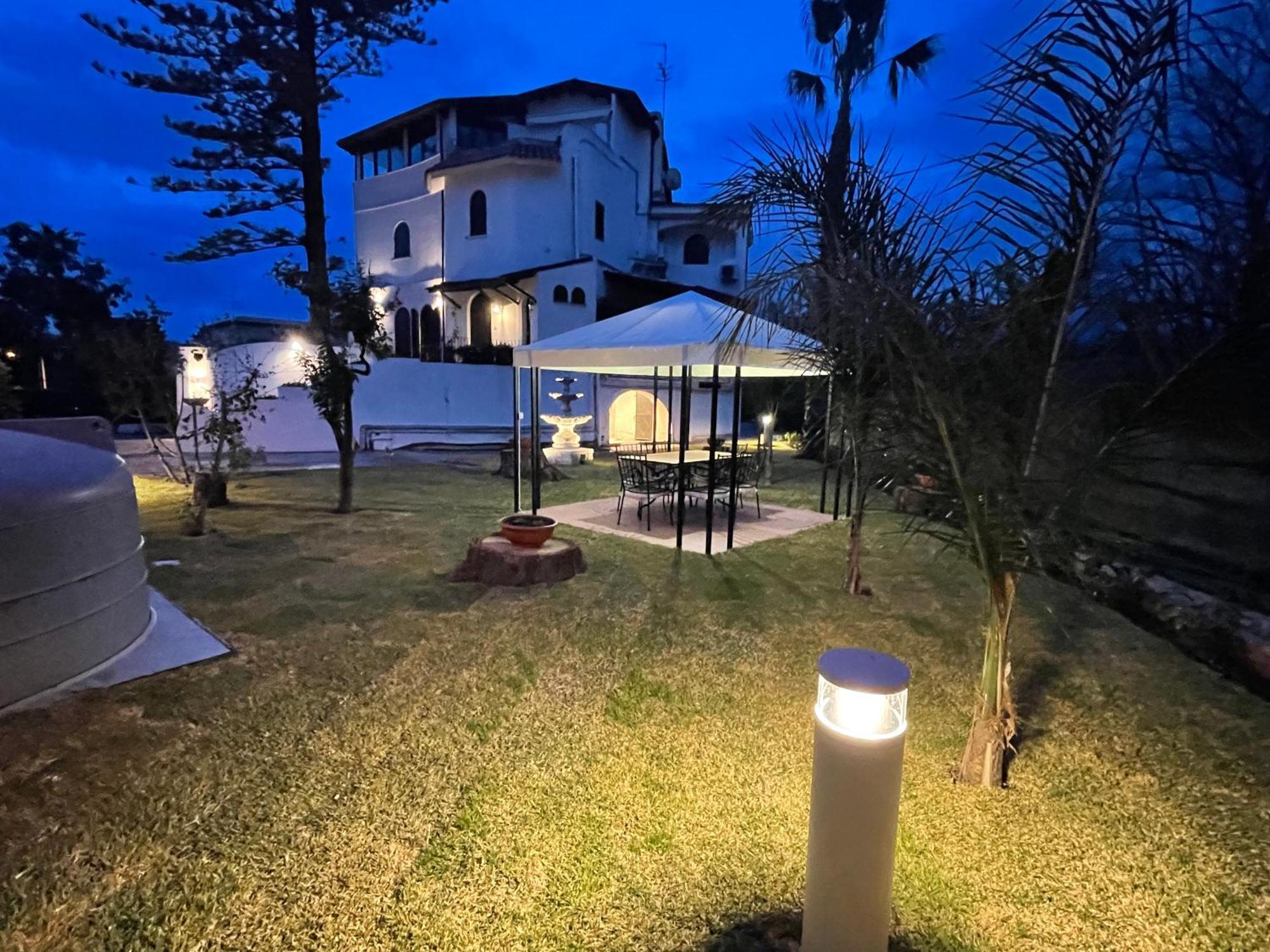 John Sea Suites Giardini Naxos Dış mekan fotoğraf